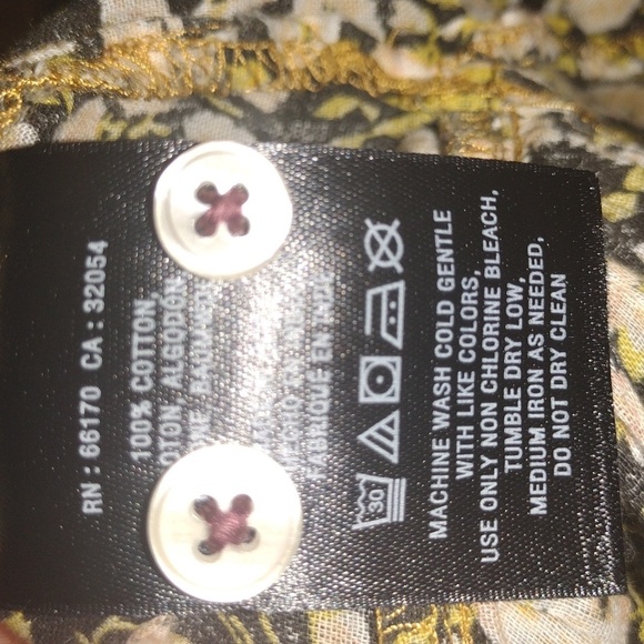 Floral Ruffle Hemn 100% Cotton Holding Horses Anthropologie Button Down 6 - Picture 5 of 6